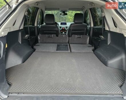 Сірий Рено Колеос, об'ємом двигуна 2 л та пробігом 289 тис. км за 7999 $, фото 66 на Automoto.ua