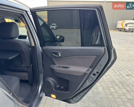 Серый Рено Колеос, объемом двигателя 2 л и пробегом 255 тыс. км за 7299 $, фото 32 на Automoto.ua