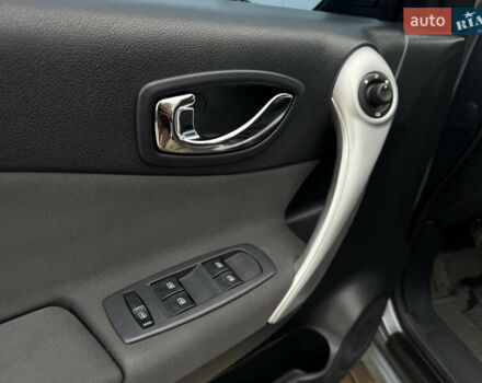 Серый Рено Колеос, объемом двигателя 2 л и пробегом 215 тыс. км за 9800 $, фото 48 на Automoto.ua