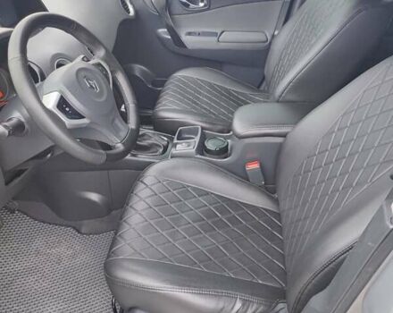 Серый Рено Колеос, объемом двигателя 2.5 л и пробегом 252 тыс. км за 7300 $, фото 11 на Automoto.ua