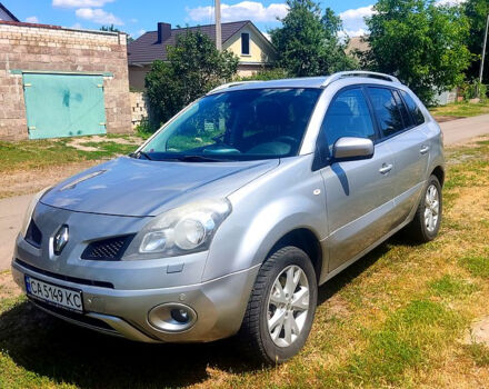 Серый Рено Колеос, объемом двигателя 2 л и пробегом 272 тыс. км за 8000 $, фото 1 на Automoto.ua