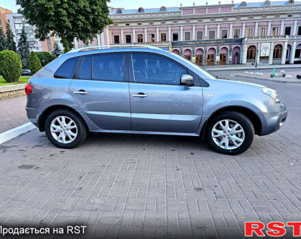 Сірий Рено Колеос, об'ємом двигуна 2.5 л та пробігом 223 тис. км за 7800 $, фото 2 на Automoto.ua
