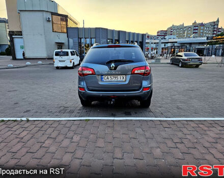 Сірий Рено Колеос, об'ємом двигуна 2.5 л та пробігом 223 тис. км за 7800 $, фото 1 на Automoto.ua