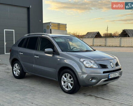 Серый Рено Колеос, объемом двигателя 2 л и пробегом 255 тыс. км за 7299 $, фото 4 на Automoto.ua