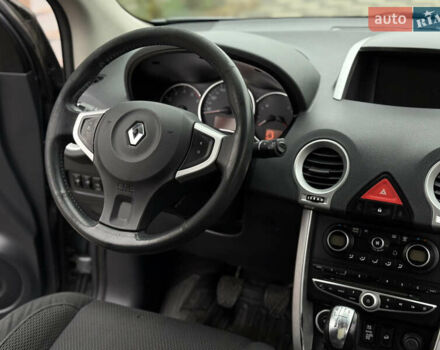 Сірий Рено Колеос, об'ємом двигуна 2 л та пробігом 238 тис. км за 8300 $, фото 20 на Automoto.ua