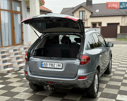 Сірий Рено Колеос, об'ємом двигуна 2 л та пробігом 238 тис. км за 8300 $, фото 13 на Automoto.ua