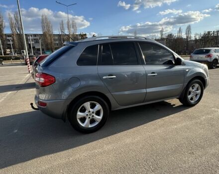 Серый Рено Колеос, объемом двигателя 2 л и пробегом 290 тыс. км за 6900 $, фото 3 на Automoto.ua