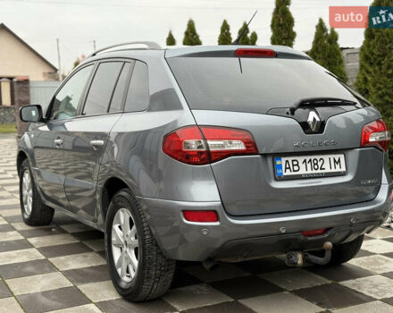 Сірий Рено Колеос, об'ємом двигуна 2 л та пробігом 238 тис. км за 8300 $, фото 12 на Automoto.ua