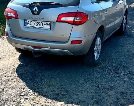Сірий Рено Колеос, об'ємом двигуна 2 л та пробігом 223 тис. км за 8500 $, фото 3 на Automoto.ua