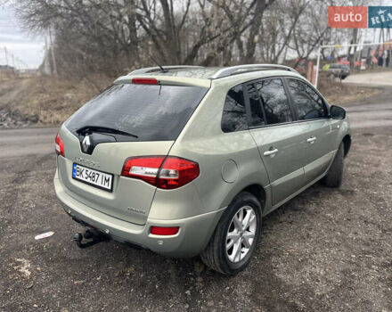 Серый Рено Колеос, объемом двигателя 2 л и пробегом 320 тыс. км за 8300 $, фото 3 на Automoto.ua