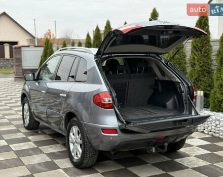 Сірий Рено Колеос, об'ємом двигуна 2 л та пробігом 238 тис. км за 8300 $, фото 7 на Automoto.ua
