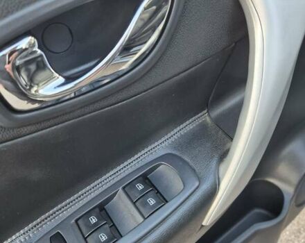 Серый Рено Колеос, объемом двигателя 2.45 л и пробегом 186 тыс. км за 9499 $, фото 44 на Automoto.ua