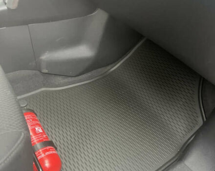 Рено Колеос 2010 в Кривом Роге на Automoto.ua Серый Рено Колеос, объемом двигателя 2.5 л и пробегом 119 тыс. км за 9700 $, фото 8 на Automoto.ua