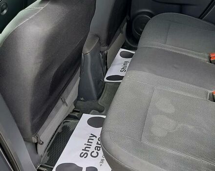 Рено Колеос 2010 в Стрые на Automoto.ua Серый Рено Колеос, объемом двигателя 2 л и пробегом 180 тыс. км за 8499 $, фото 9 на Automoto.ua