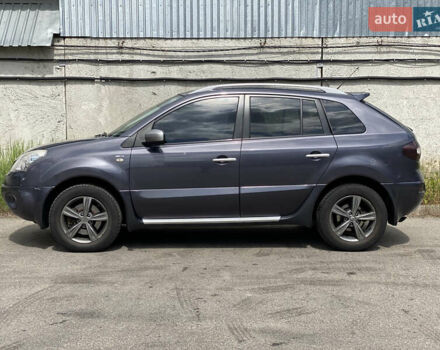 Серый Рено Колеос, объемом двигателя 2.49 л и пробегом 260 тыс. км за 8100 $, фото 2 на Automoto.ua