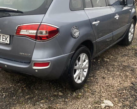 Сірий Рено Колеос, об'ємом двигуна 2.49 л та пробігом 119 тис. км за 9800 $, фото 18 на Automoto.ua