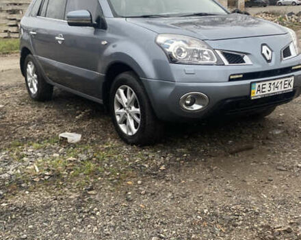 Сірий Рено Колеос, об'ємом двигуна 2.49 л та пробігом 119 тис. км за 9800 $, фото 3 на Automoto.ua