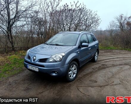 Сірий Рено Колеос, об'ємом двигуна 2.5 л та пробігом 283 тис. км за 9000 $, фото 1 на Automoto.ua