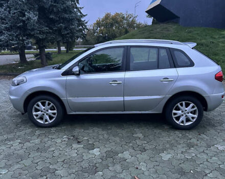 Сірий Рено Колеос, об'ємом двигуна 2 л та пробігом 214 тис. км за 9600 $, фото 2 на Automoto.ua