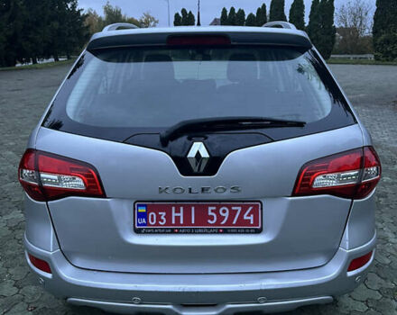 Сірий Рено Колеос, об'ємом двигуна 2 л та пробігом 214 тис. км за 9600 $, фото 4 на Automoto.ua