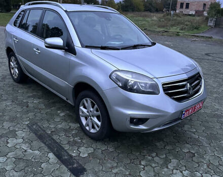 Сірий Рено Колеос, об'ємом двигуна 2 л та пробігом 214 тис. км за 9600 $, фото 17 на Automoto.ua
