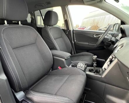 Серый Рено Колеос, объемом двигателя 2 л и пробегом 162 тыс. км за 7290 $, фото 40 на Automoto.ua