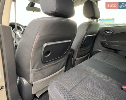 Сірий Рено Колеос, об'ємом двигуна 2 л та пробігом 162 тис. км за 7290 $, фото 37 на Automoto.ua