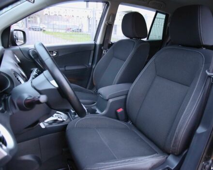 Серый Рено Колеос, объемом двигателя 2.5 л и пробегом 157 тыс. км за 10700 $, фото 6 на Automoto.ua