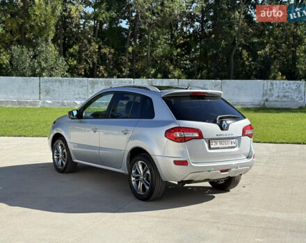 Сірий Рено Колеос, об'ємом двигуна 2 л та пробігом 209 тис. км за 14500 $, фото 4 на Automoto.ua