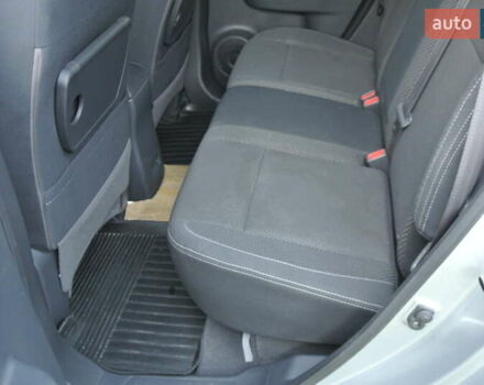 Серый Рено Колеос, объемом двигателя 2 л и пробегом 172 тыс. км за 14400 $, фото 17 на Automoto.ua