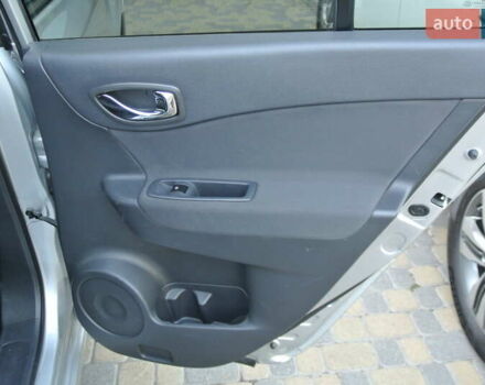 Серый Рено Колеос, объемом двигателя 2 л и пробегом 172 тыс. км за 14400 $, фото 26 на Automoto.ua