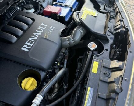 Рено Колеос 2012 в Каневе на Automoto.ua Серый Рено Колеос, объемом двигателя 2 л и пробегом 245 тыс. км за 11400 $, фото 9 на Automoto.ua