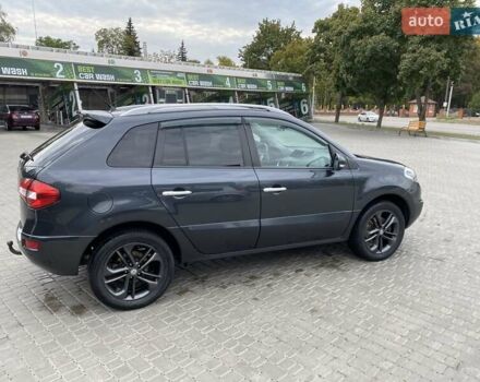 Сірий Рено Колеос, об'ємом двигуна 2 л та пробігом 215 тис. км за 12800 $, фото 5 на Automoto.ua