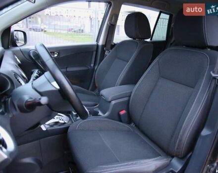 Серый Рено Колеос, объемом двигателя 2.49 л и пробегом 157 тыс. км за 10700 $, фото 6 на Automoto.ua