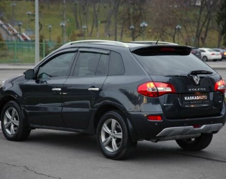 Серый Рено Колеос, объемом двигателя 2.5 л и пробегом 157 тыс. км за 10700 $, фото 3 на Automoto.ua