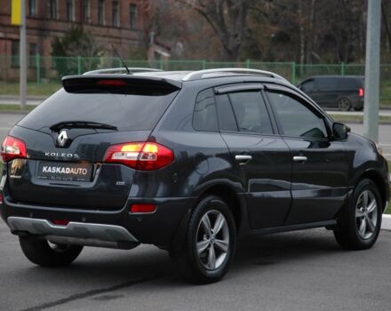 Серый Рено Колеос, объемом двигателя 2.5 л и пробегом 157 тыс. км за 10700 $, фото 5 на Automoto.ua