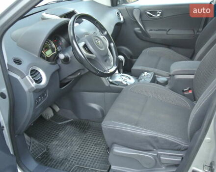 Серый Рено Колеос, объемом двигателя 2 л и пробегом 172 тыс. км за 14400 $, фото 10 на Automoto.ua