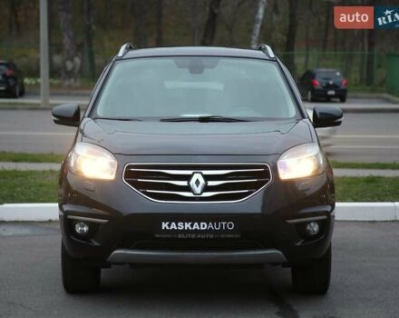 Серый Рено Колеос, объемом двигателя 2.49 л и пробегом 157 тыс. км за 10700 $, фото 1 на Automoto.ua
