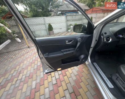 Сірий Рено Колеос, об'ємом двигуна 2 л та пробігом 139 тис. км за 13500 $, фото 29 на Automoto.ua