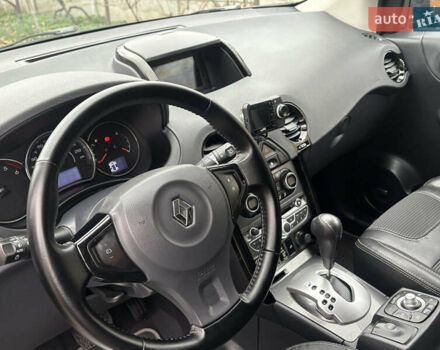 Сірий Рено Колеос, об'ємом двигуна 2 л та пробігом 178 тис. км за 13500 $, фото 5 на Automoto.ua