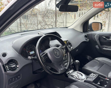 Сірий Рено Колеос, об'ємом двигуна 2 л та пробігом 178 тис. км за 13500 $, фото 6 на Automoto.ua