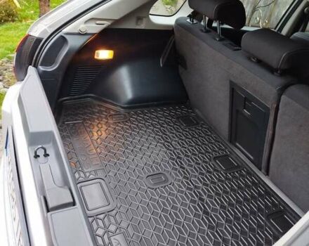 Серый Рено Колеос, объемом двигателя 2 л и пробегом 256 тыс. км за 11700 $, фото 21 на Automoto.ua