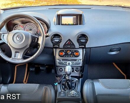Рено Колеос 2013 в Новоархангельске на Automoto.ua Серый Рено Колеос, объемом двигателя 2 л и пробегом 161 тыс. км за 13300 $, фото 11 на Automoto.ua