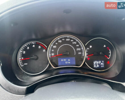 Сірий Рено Колеос, об'ємом двигуна 2 л та пробігом 90 тис. км за 12950 $, фото 16 на Automoto.ua