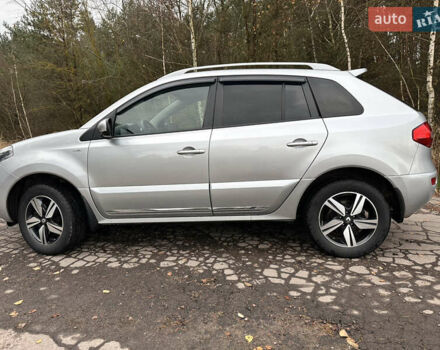 Серый Рено Колеос, объемом двигателя 2.49 л и пробегом 137 тыс. км за 13200 $, фото 19 на Automoto.ua