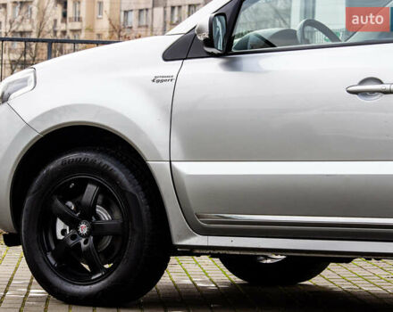 Серый Рено Колеос, объемом двигателя 2 л и пробегом 97 тыс. км за 13900 $, фото 16 на Automoto.ua