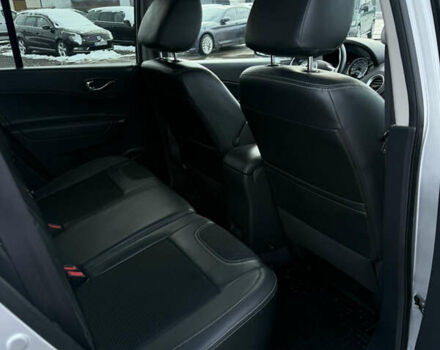 Серый Рено Колеос, объемом двигателя 2 л и пробегом 91 тыс. км за 12750 $, фото 10 на Automoto.ua