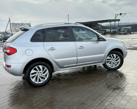 Сірий Рено Колеос, об'ємом двигуна 2 л та пробігом 90 тис. км за 12950 $, фото 5 на Automoto.ua