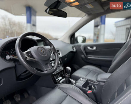 Серый Рено Колеос, объемом двигателя 2.5 л и пробегом 176 тыс. км за 14000 $, фото 28 на Automoto.ua