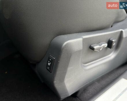 Серый Рено Колеос, объемом двигателя 2.5 л и пробегом 176 тыс. км за 14000 $, фото 33 на Automoto.ua